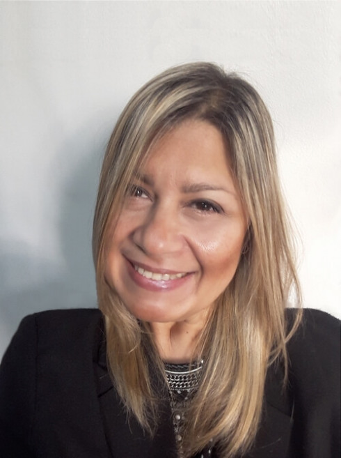 Mariel Elizabeth Girbau, Directora de MEG Consultora, consultoría laboral especializada para empresas. Coach